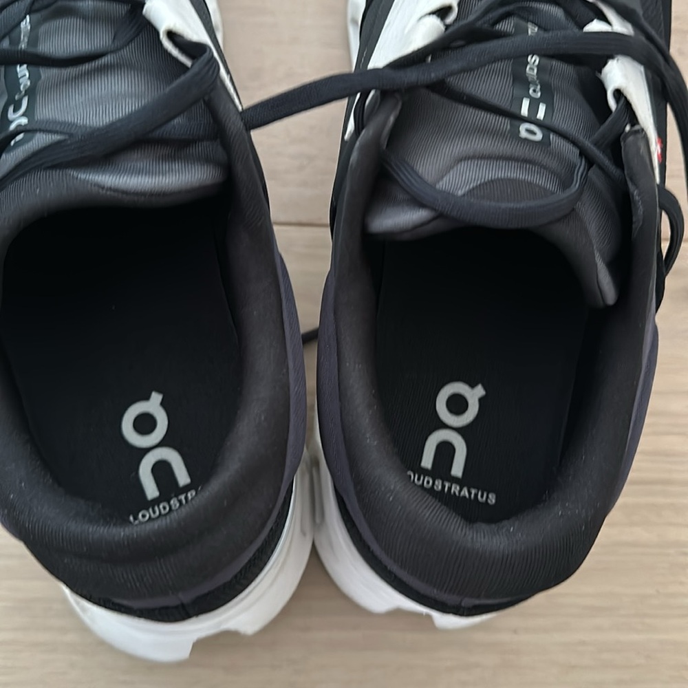 On Running CloudStratus Black Frost M US 11.5 - Picture 8 of 9